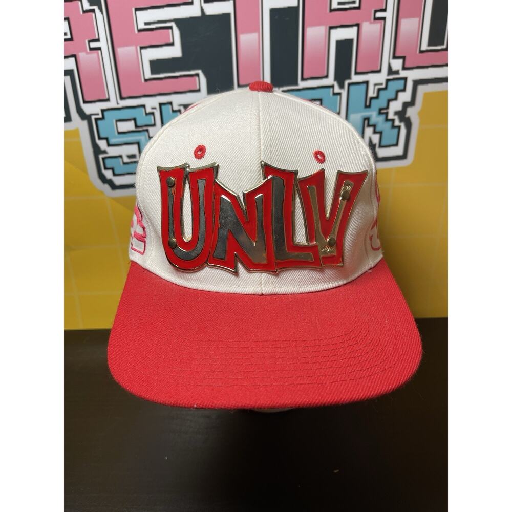 Vintage 90s UNLV Runnin Rebels Snapback Hat Cap Magic By Bee Metal Plate RARE